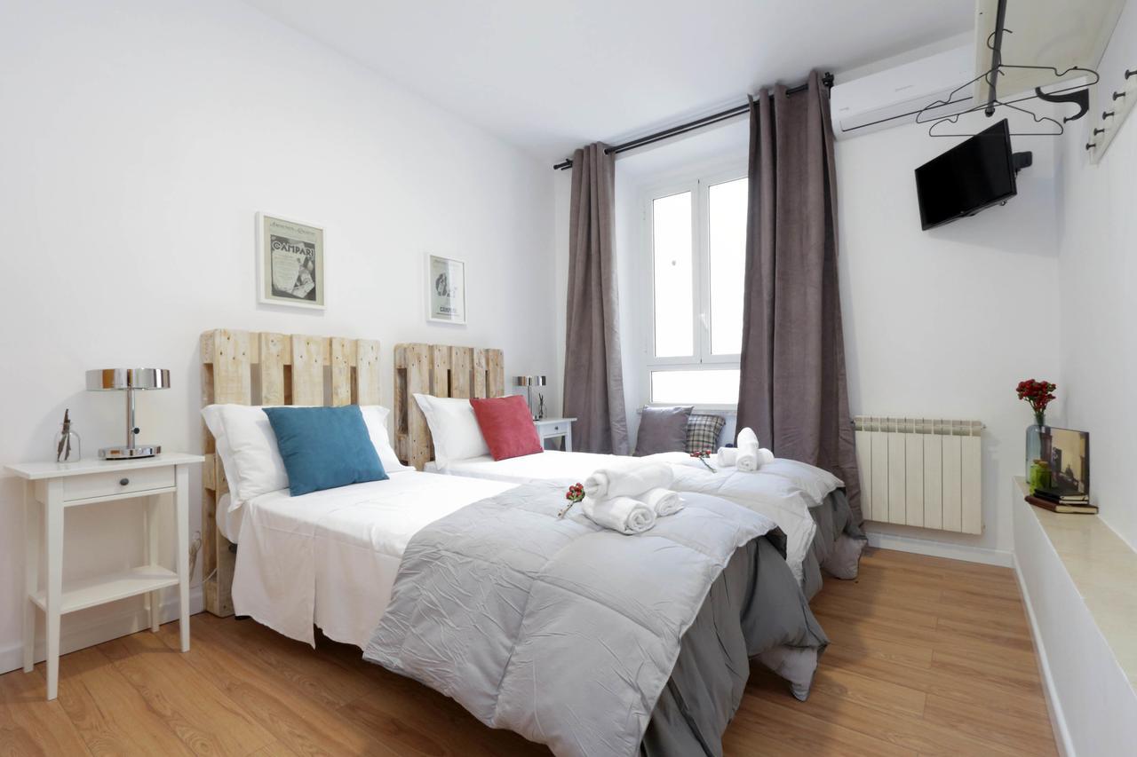 Monti Central Apartment Roma Esterno foto
